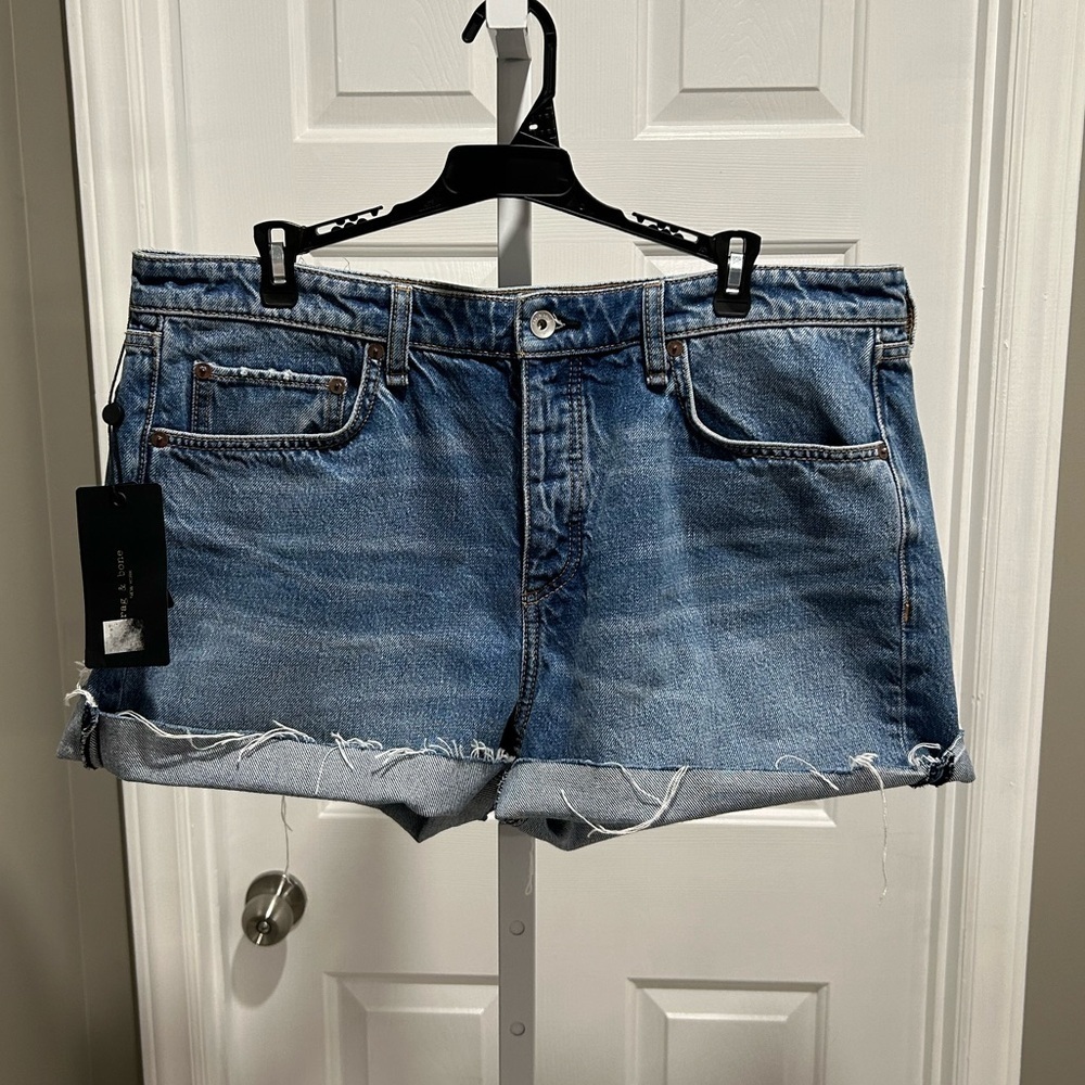 NWT Rag & Bone Dre Low-Rise Short in Clean Peony